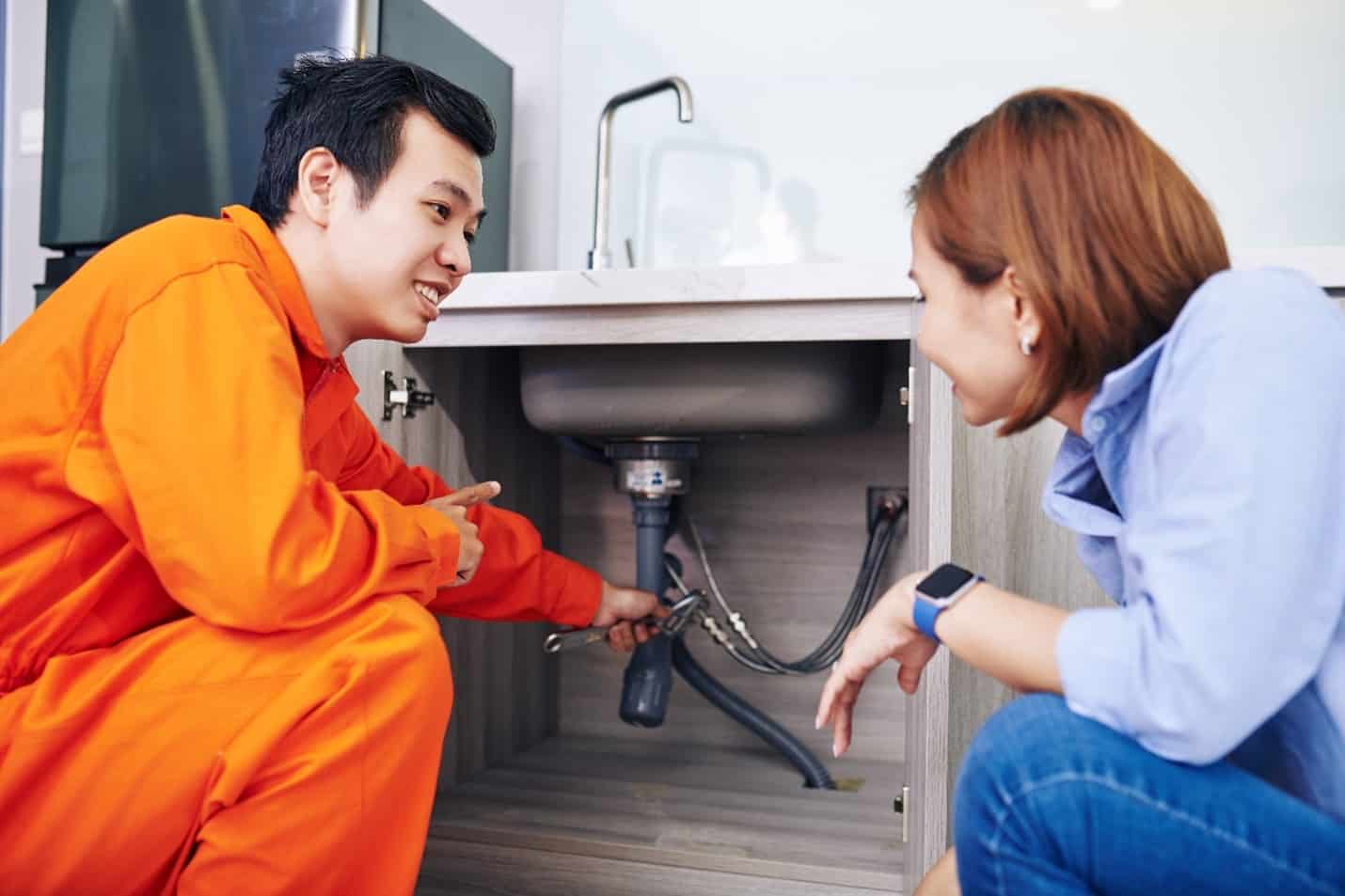 When to Call a Plumber? DIY or Professional Help