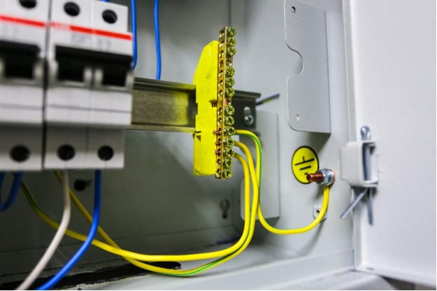 electrical panel maintenance